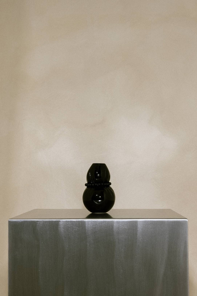 Squeezed - Small Vase in Gloss Black w/ Black Onyx