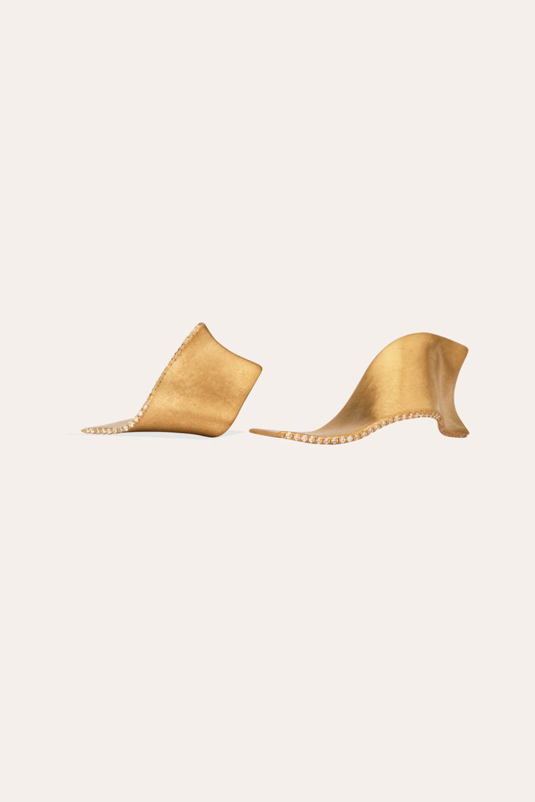 Memories of Water - 18 Carat Yellow Gold and Diamond Earrings