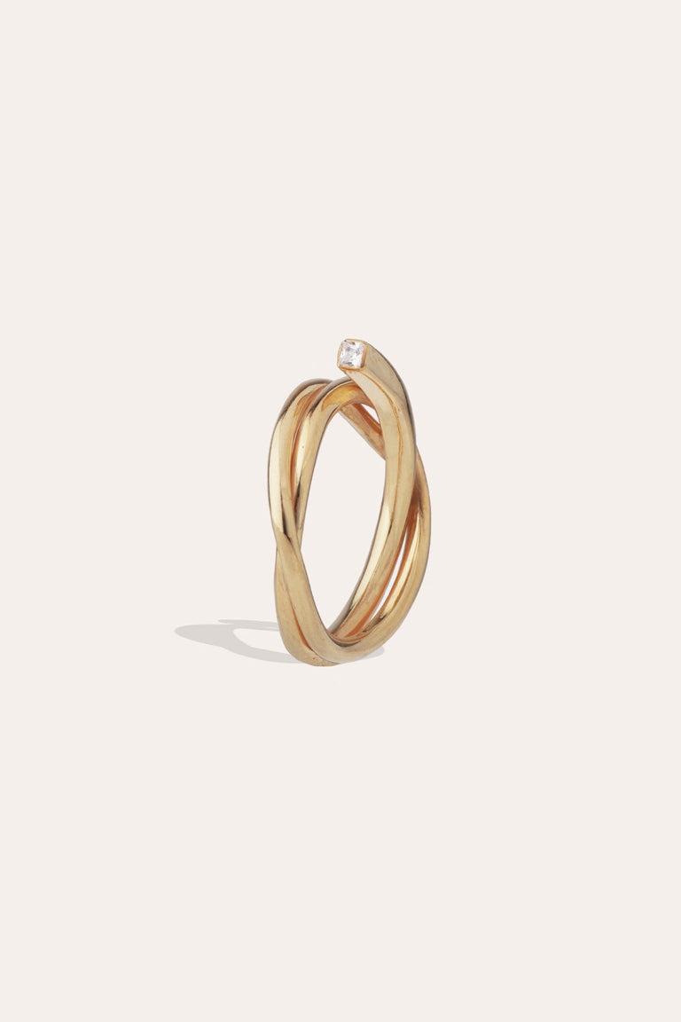 An Archaeology of the Industrial Age - 18 Carat Yellow Gold and Diamond Ring