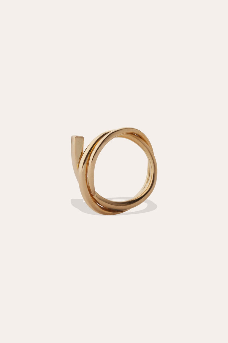 An Archaeology of the Industrial Age - 18 Carat Yellow Gold and Diamond Ring