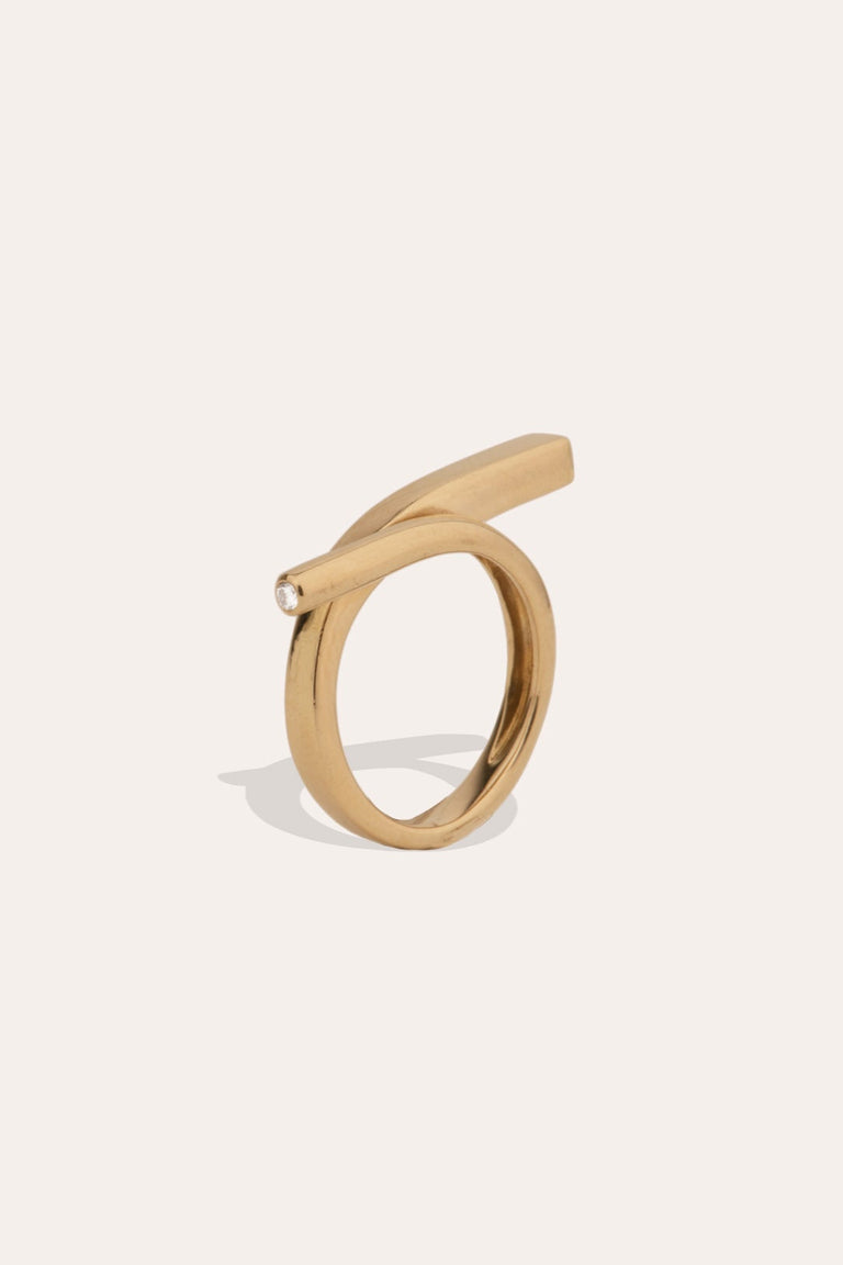 Flight - 18 Carat Yellow Gold and Diamond Ring