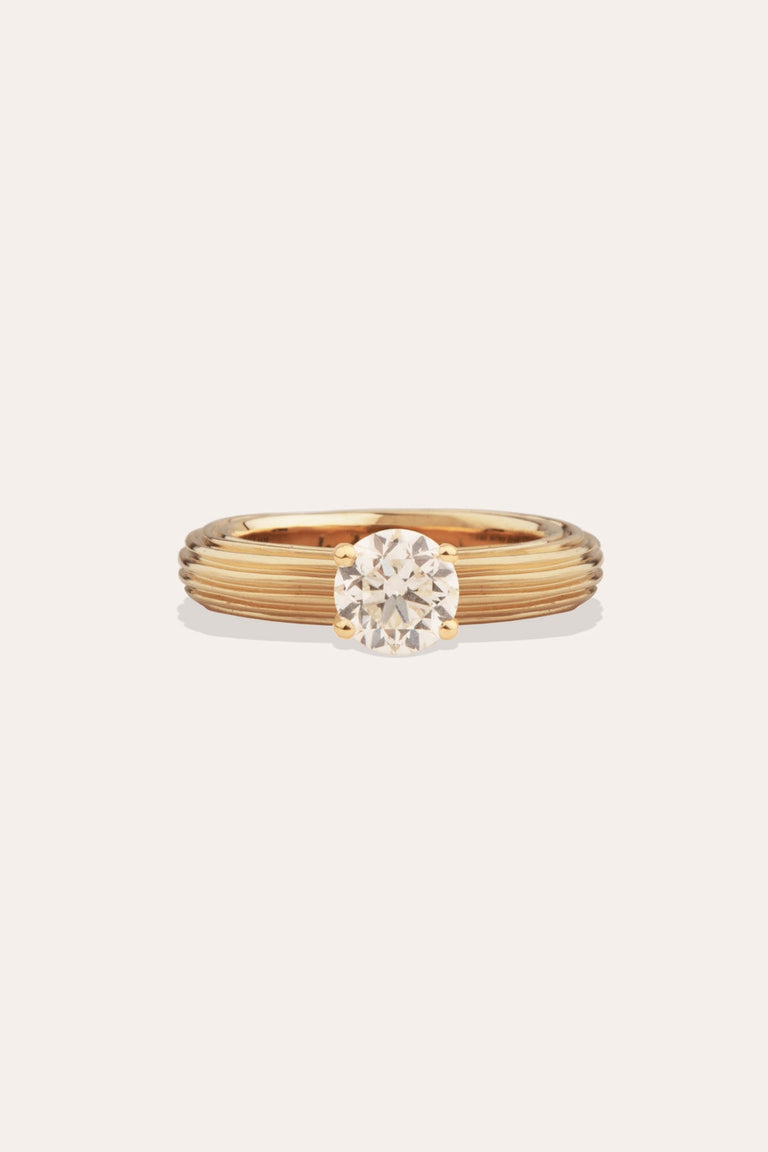 Pillar - 18 Carat Yellow Gold Round Diamond Solitaire Engagement Ring