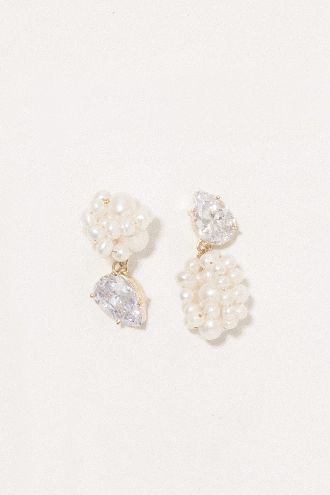 Dark Paradise - Pearl and Zirconia Gold Vermeil Earrings | Completedworks