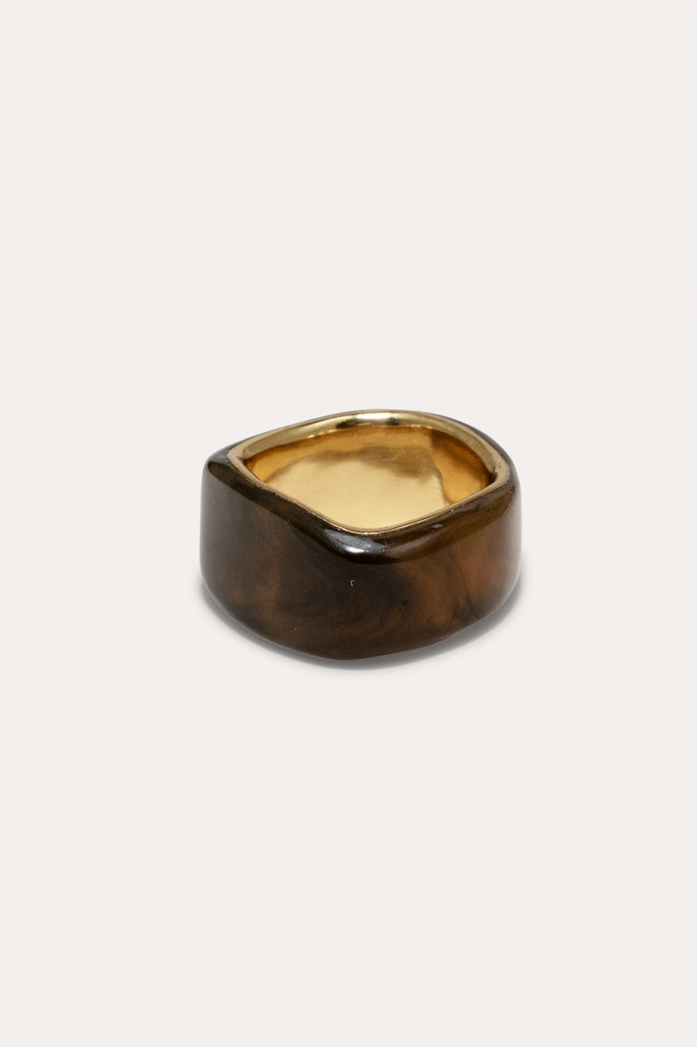 A Virtuous Circle? - Tortoise Shell Bio Resin and Gold Vermeil Signet Ring