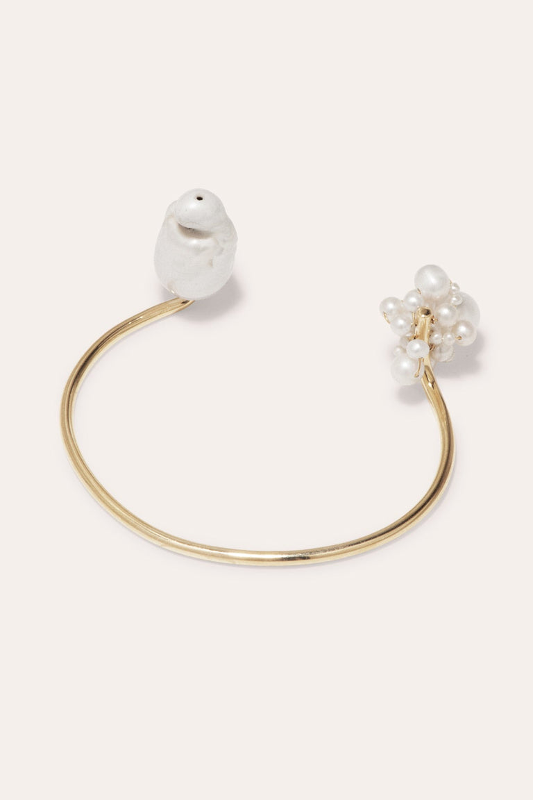 The Reflection of the Moon - Pearl and Gold Vermeil Cuff
