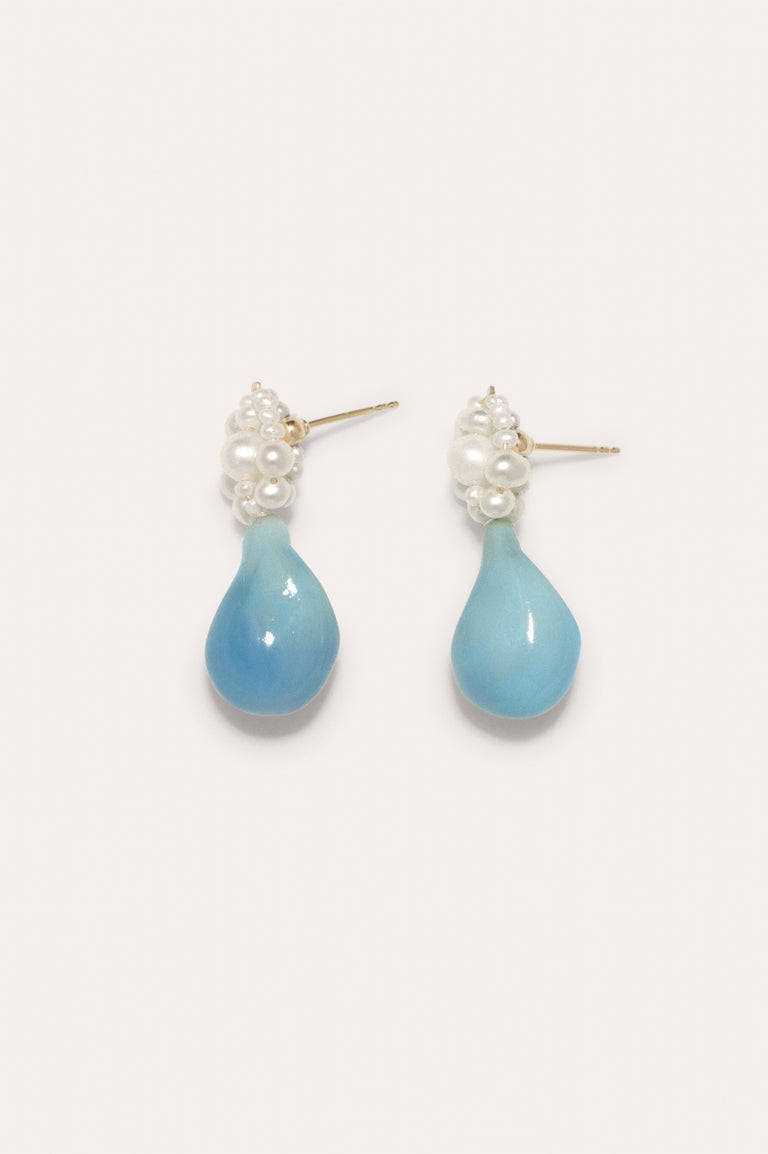 Tra‐la‐la - Pearl and Blue Bio Resin Recycled Gold Vermeil Earrings