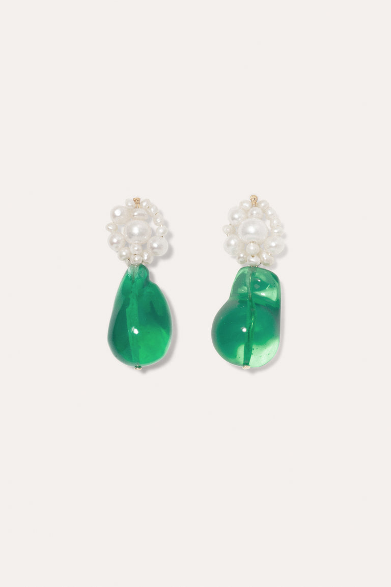 Tra‐la‐la - Pearl and Green Bio Resin Recycled Gold Vermeil Earrings