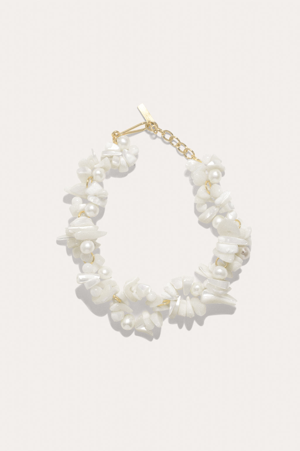 White Mother of Pearl Flower Bracelet gold