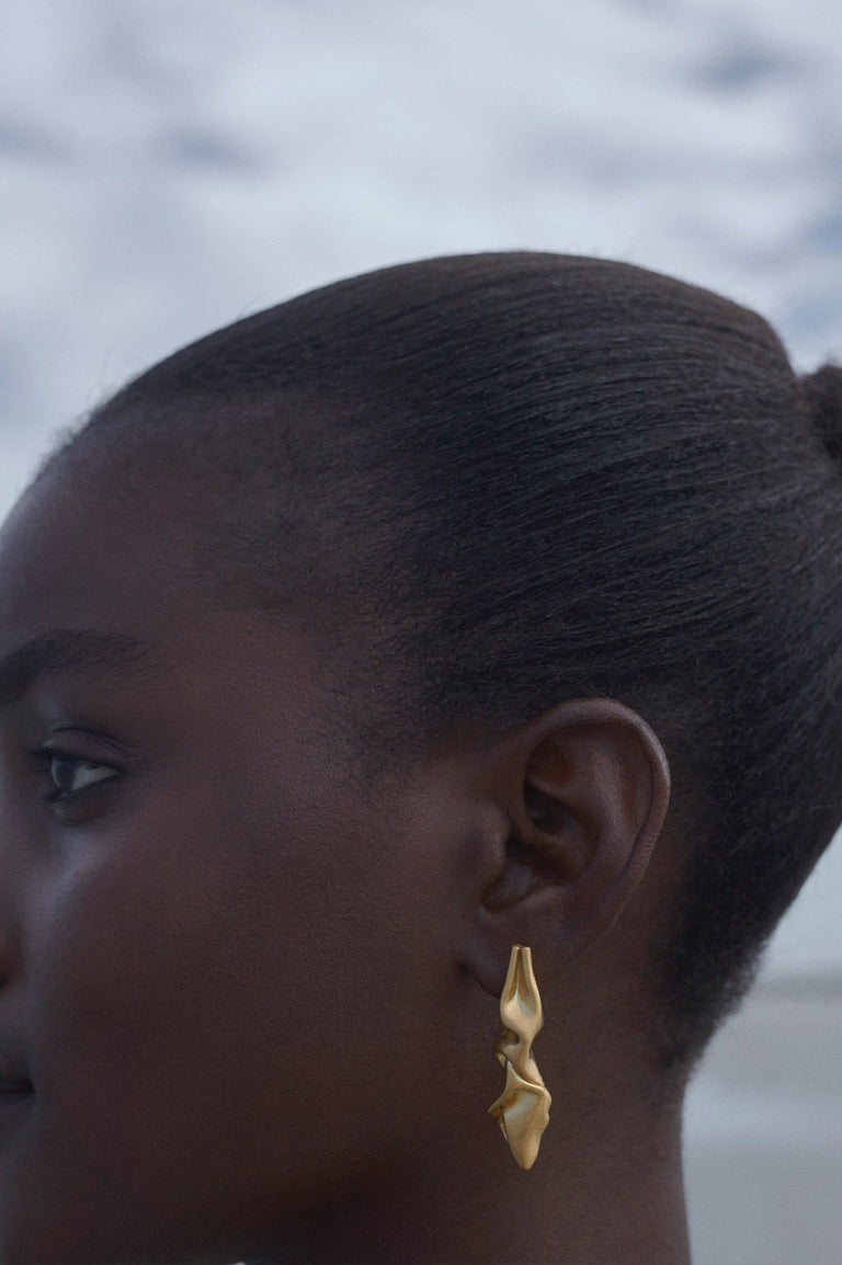 "Notsobig" Crumple - Pearl and Ceramic Gold Vermeil Earrings